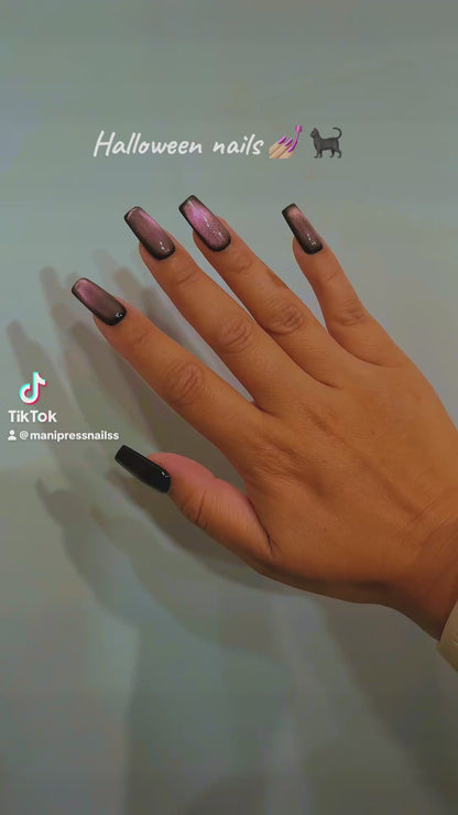 Black cat square nails